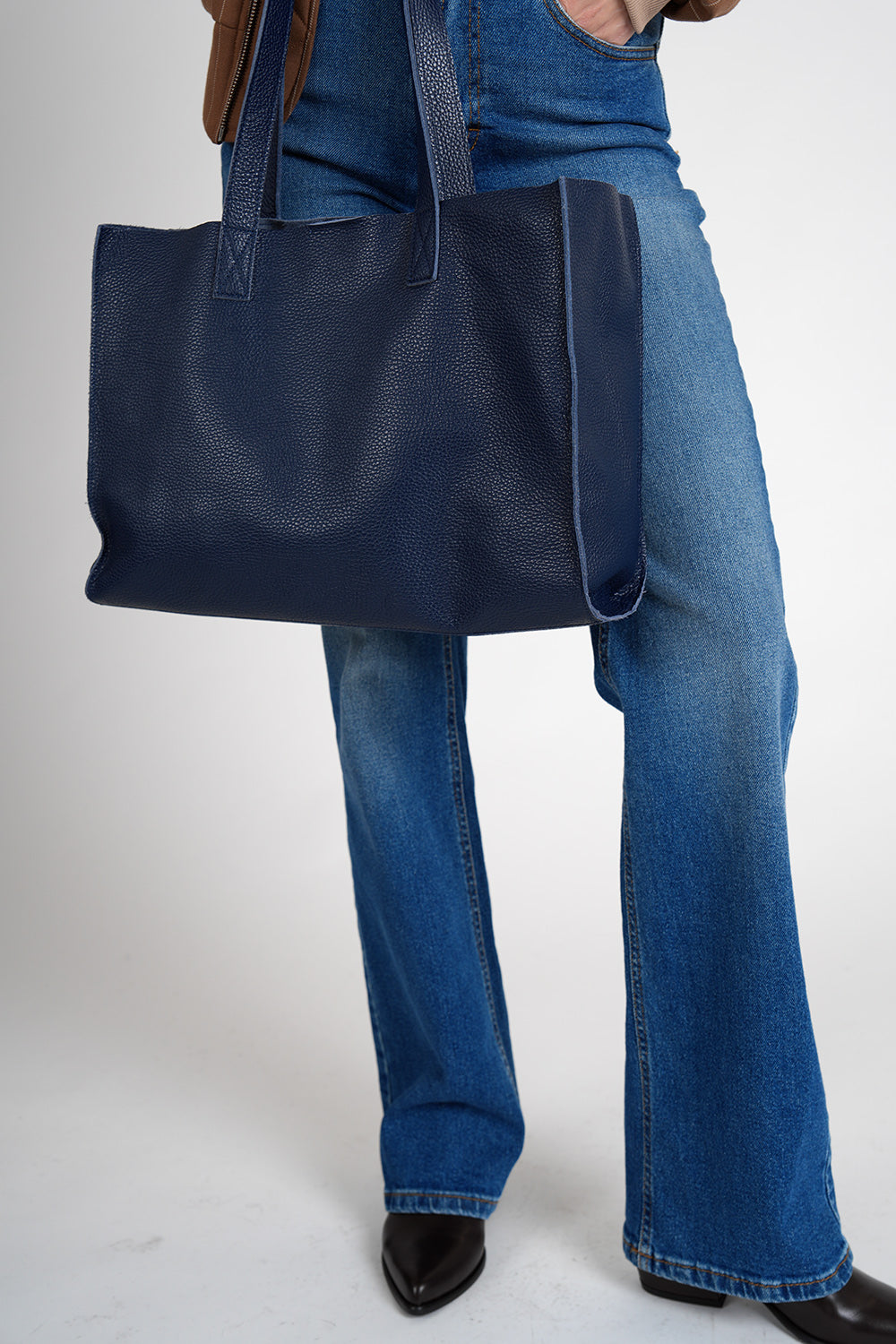 Livia Vit Bag - dark blue