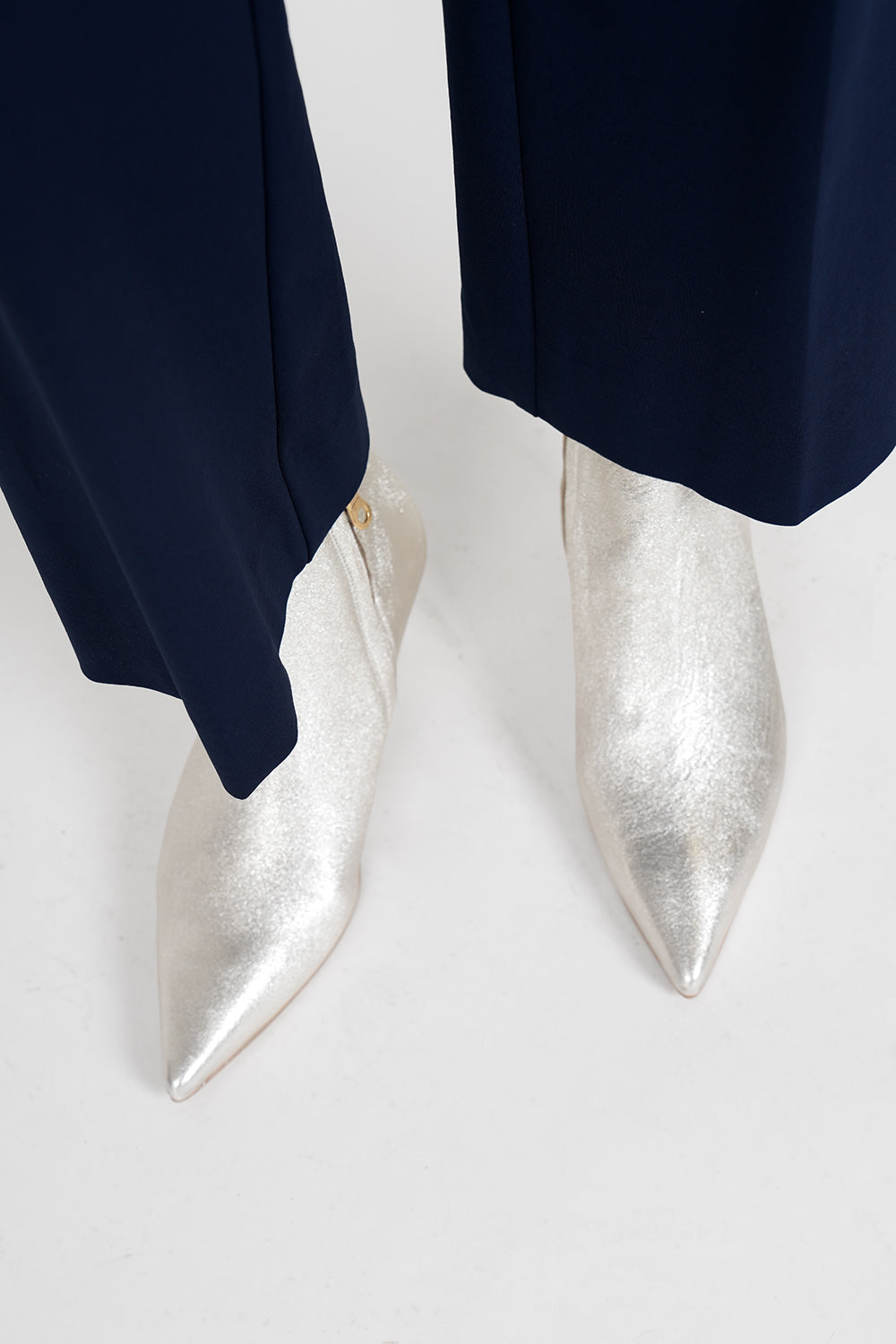 Liz Lam Boots - milk