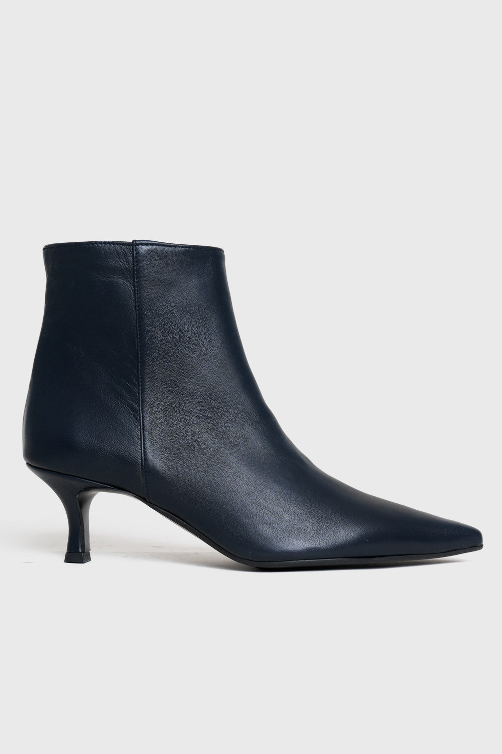 Liz Nap Boots - night