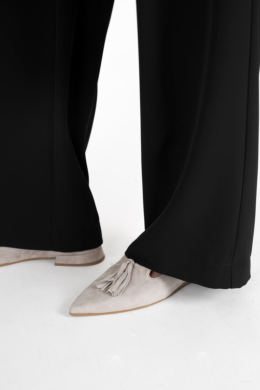 Mara Cam Shoe - stone